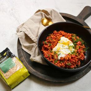 Tomaten risotto van parelgerst en burrata